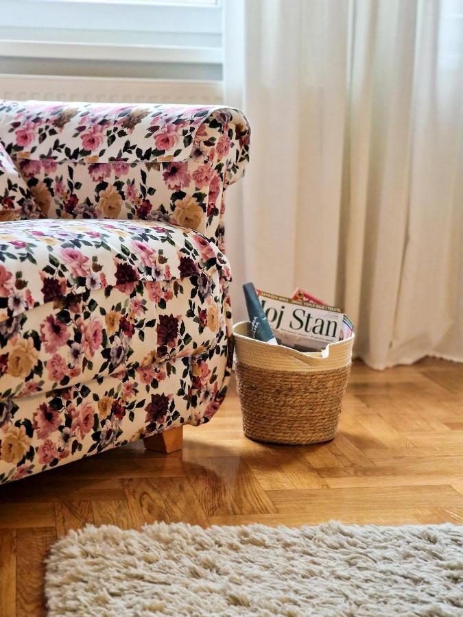 Apartament Quiet Center Sremska Mitrovica Zewnętrze zdjęcie