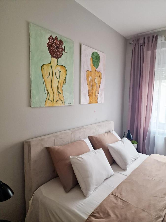Apartament Quiet Center Sremska Mitrovica Zewnętrze zdjęcie