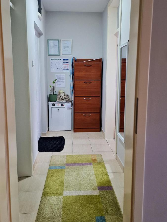 Apartament Quiet Center Sremska Mitrovica Zewnętrze zdjęcie