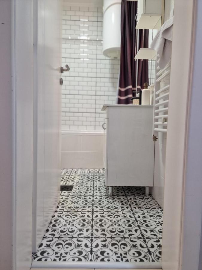 Apartament Quiet Center Sremska Mitrovica Zewnętrze zdjęcie